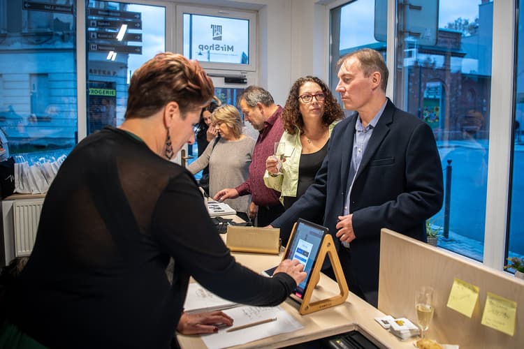 Klikněte pro zvětšení Klikněte pro zvětšení