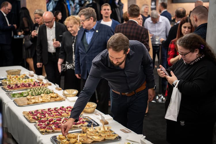 Klikněte pro zvětšení Klikněte pro zvětšení