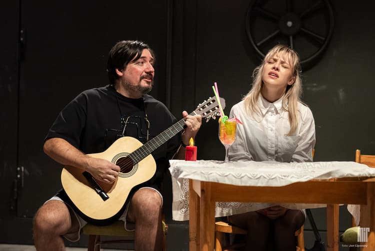 Klikněte pro zvětšení Klikněte pro zvětšení